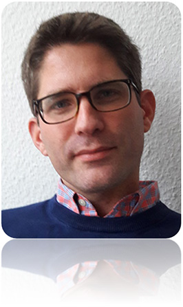 Herr Dr. Weckelmann